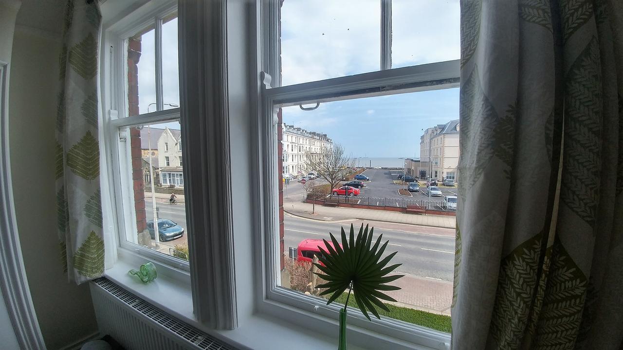 The Mon Fort Bridlington Exteriör bild